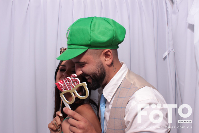 Diandra and Nick’s Wedding | View more photos from the event at gallery.fotomachines.com.au/u/FOTOMachines/Diandra-and-Nick’s-Wedding